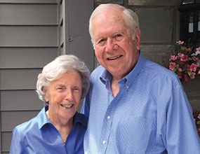 Photo of Pat and Denis Sullivan ’55